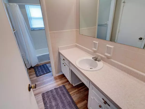 Coliving in East Warren - East Indy, Indianapolis