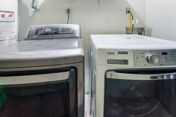 Coliving in Inner West Side - West SATX, San Antonio