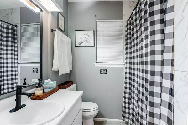 Coliving in Inner West Side - West SATX, San Antonio