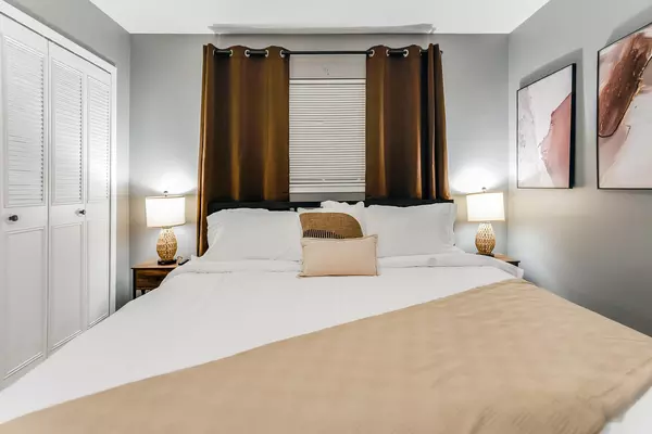 Coliving in Inner West Side - West SATX, San Antonio