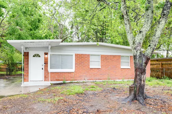 Coliving in Lake Forest - Northside, Jacksonville