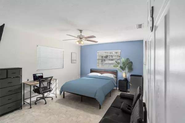 Coliving in Odessa - North Tampa, Tampa