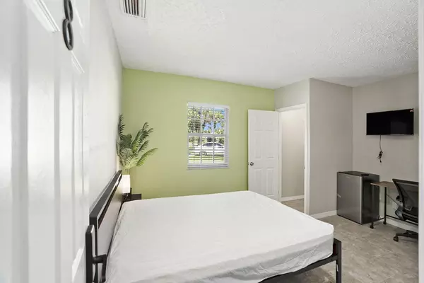 Coliving in Odessa - North Tampa, Tampa