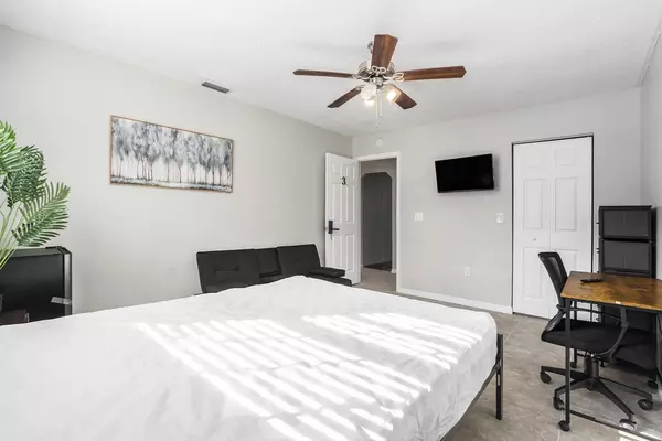 Coliving in Odessa - North Tampa, Tampa