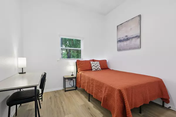 Coliving in Cedar Hill - Sw Dallas, Dallas