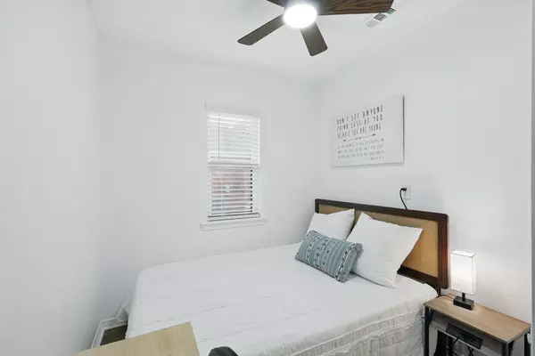 Coliving in Cedar Hill - Sw Dallas, Dallas