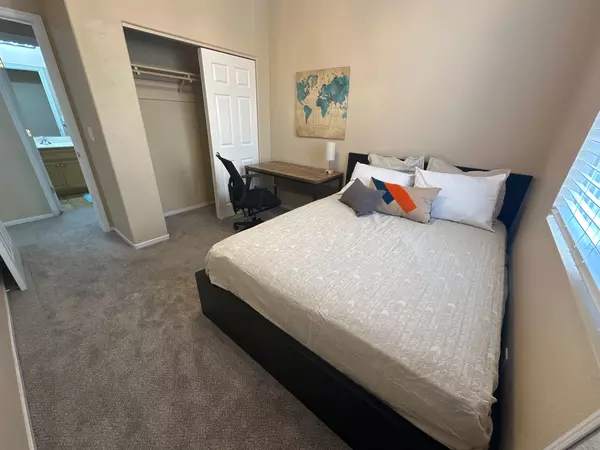 Coliving in Antelope - Outer SAC, Sacramento