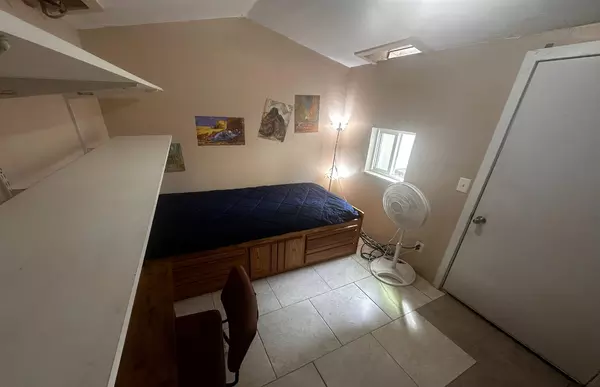 Coliving in Antelope - Outer SAC, Sacramento