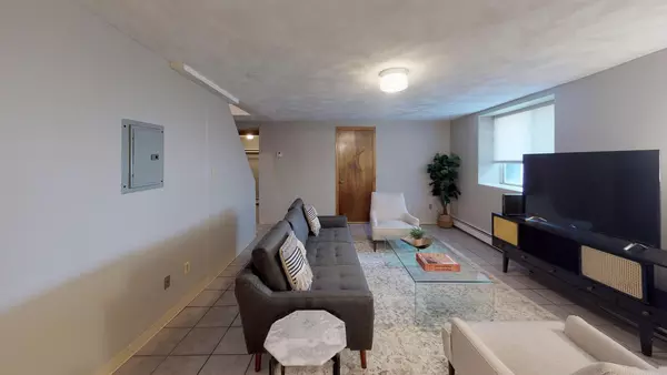 Coliving in Spring Hill - Somerville, Boston