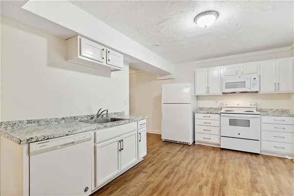 Coliving in Alpharetta - North Atl, Atlanta
