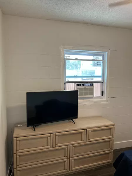 Coliving in Downtown St. Petersburg - Clearwater-St. Petersburg, Tampa