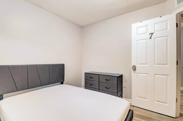 Coliving in Hogan - Southside, Jacksonville
