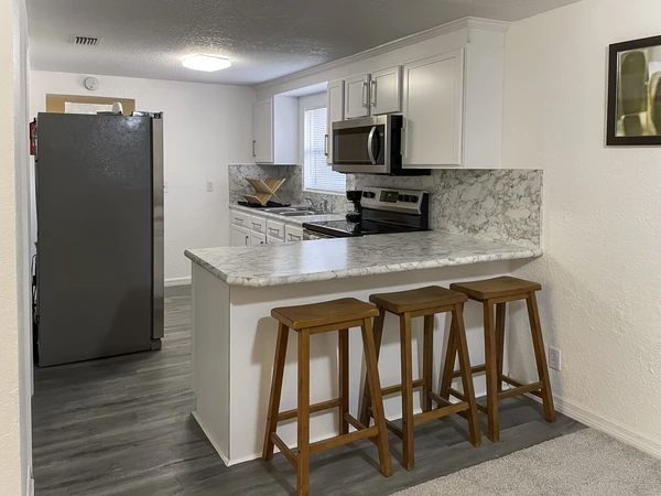 Coliving in Lake Forest - Northside, Jacksonville