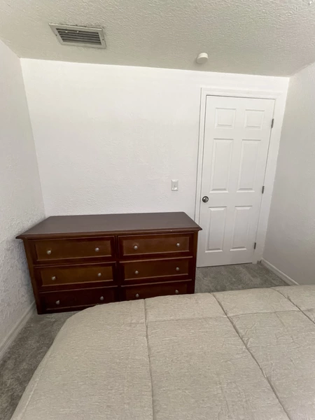 Coliving in Lake Forest - Northside, Jacksonville