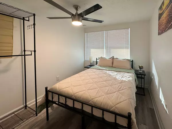 Coliving in University - North Tampa, Tampa
