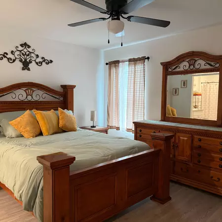 Coliving in South Southwest - South SATX, San Antonio