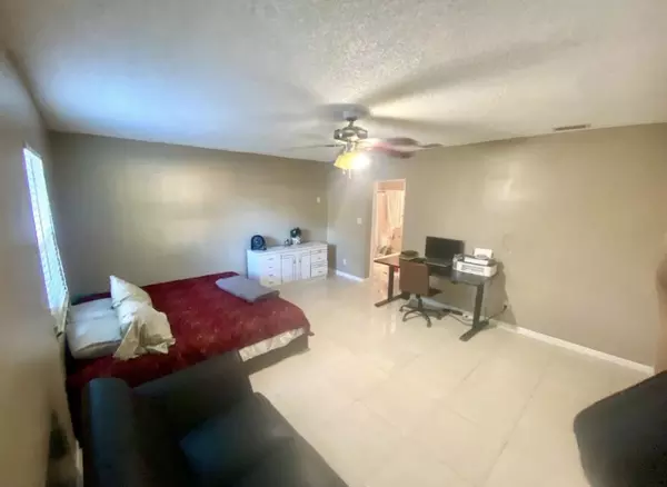 Coliving in Jungle Terrace - Clearwater-St. Petersburg, Tampa