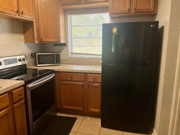 Coliving in Sulphur Springs - North Tampa, Tampa