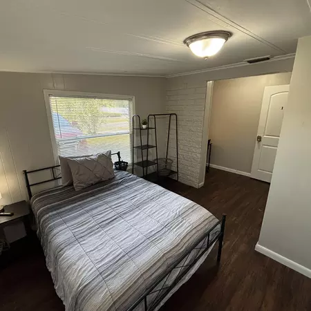 Coliving in Cedar Hills - Westside, Jacksonville
