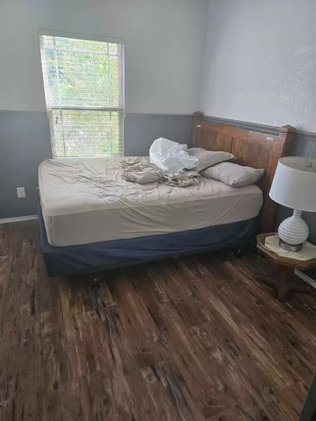 Coliving in Far West Side - West SATX, San Antonio