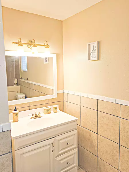 Coliving in Acres Home - Nw Houston, Houston