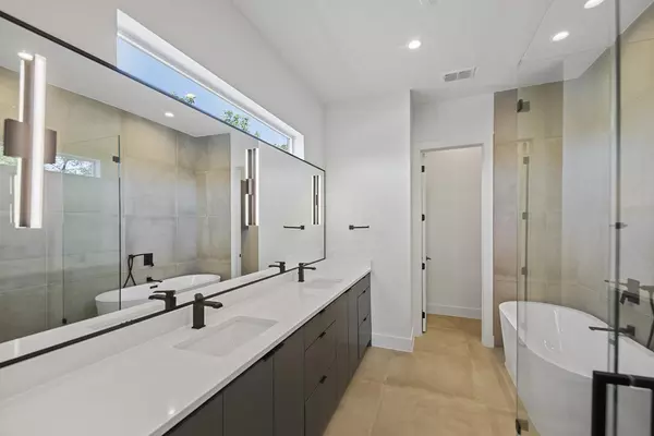 3 bedrooms apartment for rent in West Dallas - Sw Dallas, Dallas