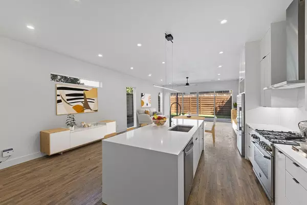 3 bedrooms apartment for rent in West Dallas - Sw Dallas, Dallas