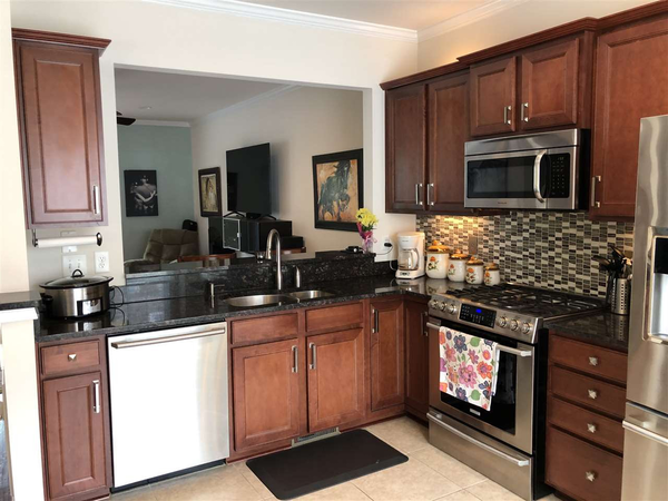 Coliving in Cary - Outer Triangle, Raleigh