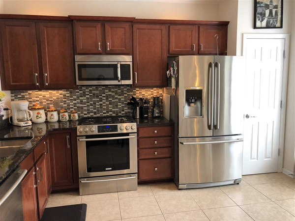 Coliving in Cary - Outer Triangle, Raleigh