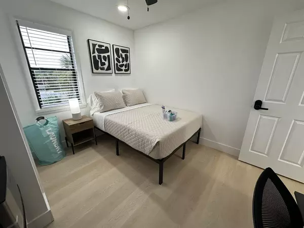 Coliving in Daytona Beach - Outer Orlando, Orlando