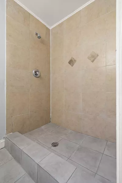 Coliving in South Acres / Crestmont Park - Se Houston, Houston