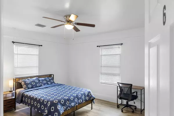 Coliving in Plant City - East Tampa, Tampa