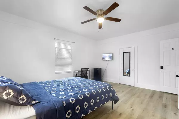 Coliving in Plant City - East Tampa, Tampa
