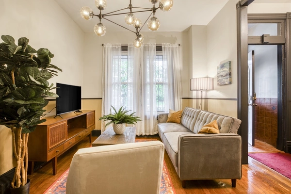 Coliving in Park View - Washington Northwest, Washington DC