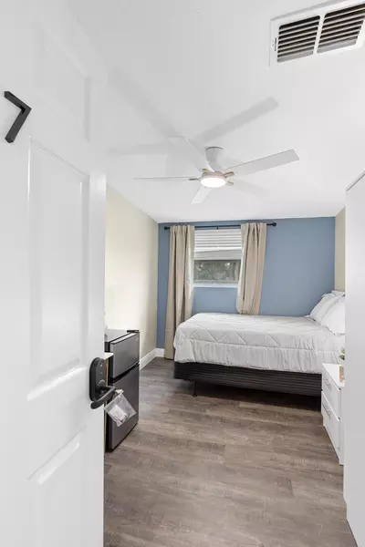 Coliving in Holden Heights - Central Orlando, Orlando