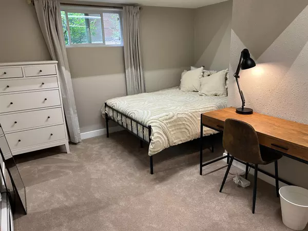 Coliving in Lakewood - Outer Denver, Denver