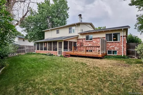 Coliving in Lakewood - Outer Denver, Denver