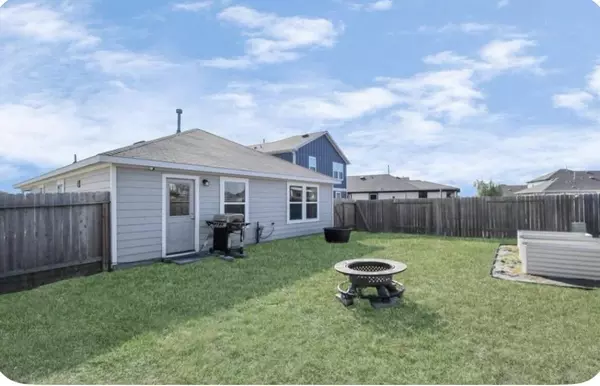 Coliving in Cypress TX - Nw Houston, Houston