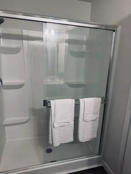 Coliving in Cypress TX - Nw Houston, Houston