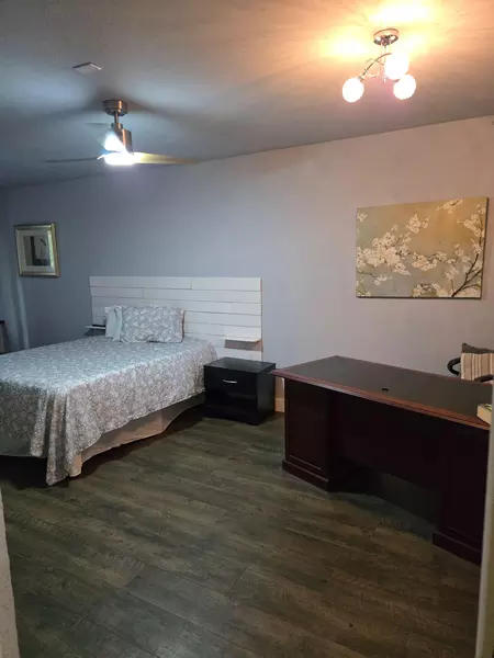 Coliving in Clearwater - Clearwater-St. Petersburg, Tampa