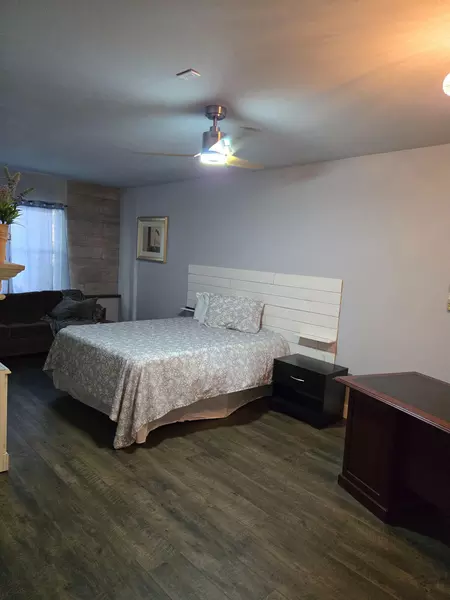 Coliving in Clearwater - Clearwater-St. Petersburg, Tampa