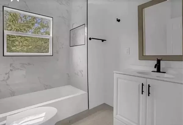 Coliving in Engelwood Park - East Orlando, Orlando