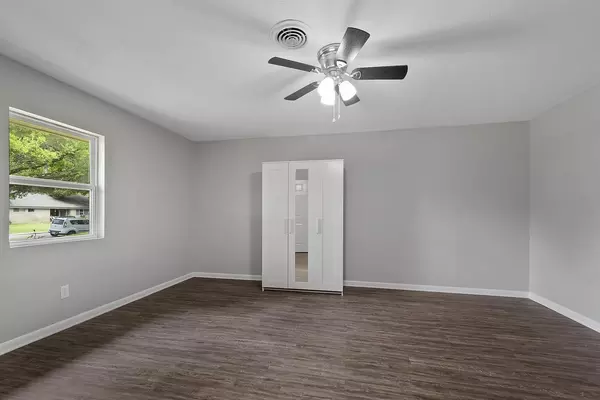 6 bedrooms apartment for rent in Benbrook - Forth Worth, Dallas