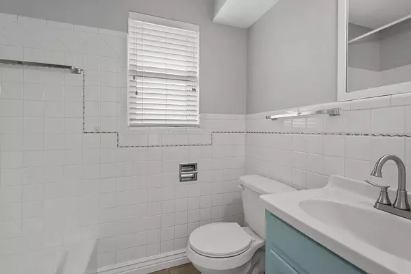 6 bedrooms apartment for rent in Benbrook - Forth Worth, Dallas