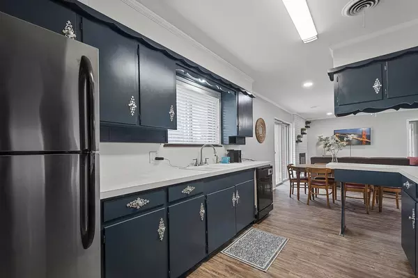 6 bedrooms apartment for rent in Benbrook - Forth Worth, Dallas