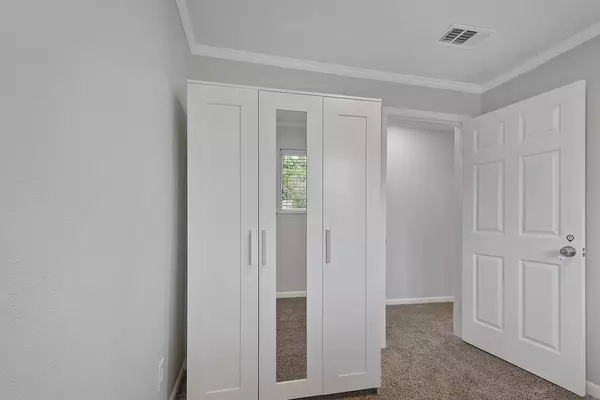 6 bedrooms apartment for rent in Benbrook - Forth Worth, Dallas