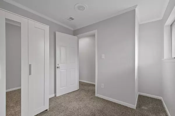 6 bedrooms apartment for rent in Benbrook - Forth Worth, Dallas