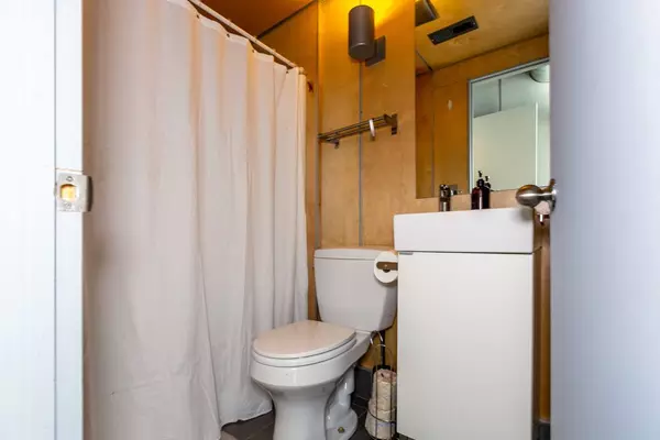 Coliving in Edgewood DC - Washington Northeast, Washington DC