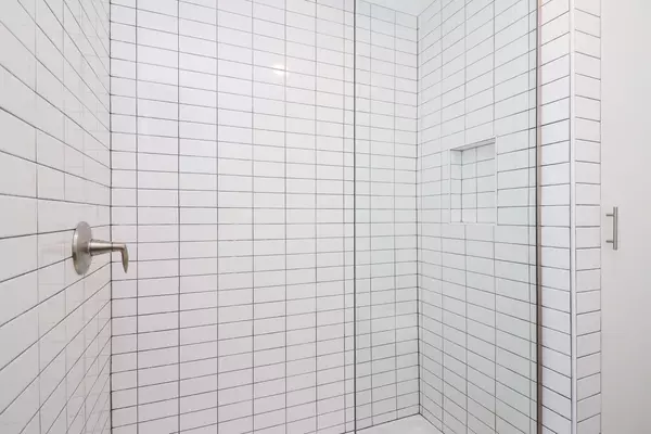 Coliving in Downtown Miami - Miami, Miami