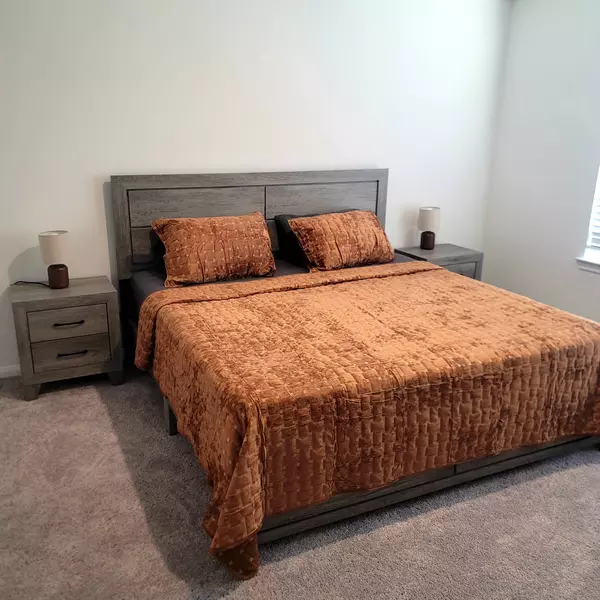 Coliving in Cypress TX - Nw Houston, Houston